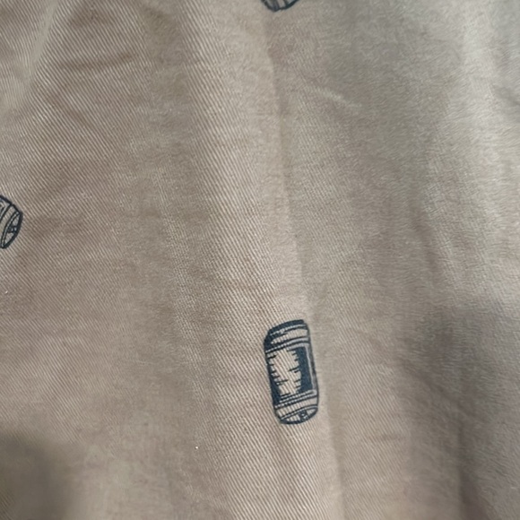 Men’s cargo utility shorts with soda/ Beer  cans size 40 regular - Picture 4 of 8